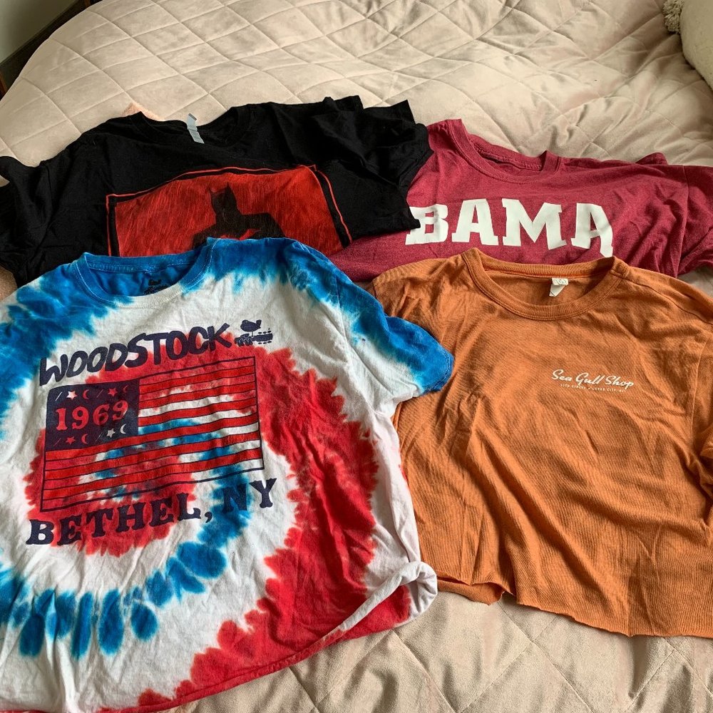 T-shirt bundle